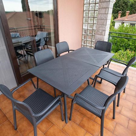 Apartments Sara 7, 8, 9 Portoroz Exterior photo