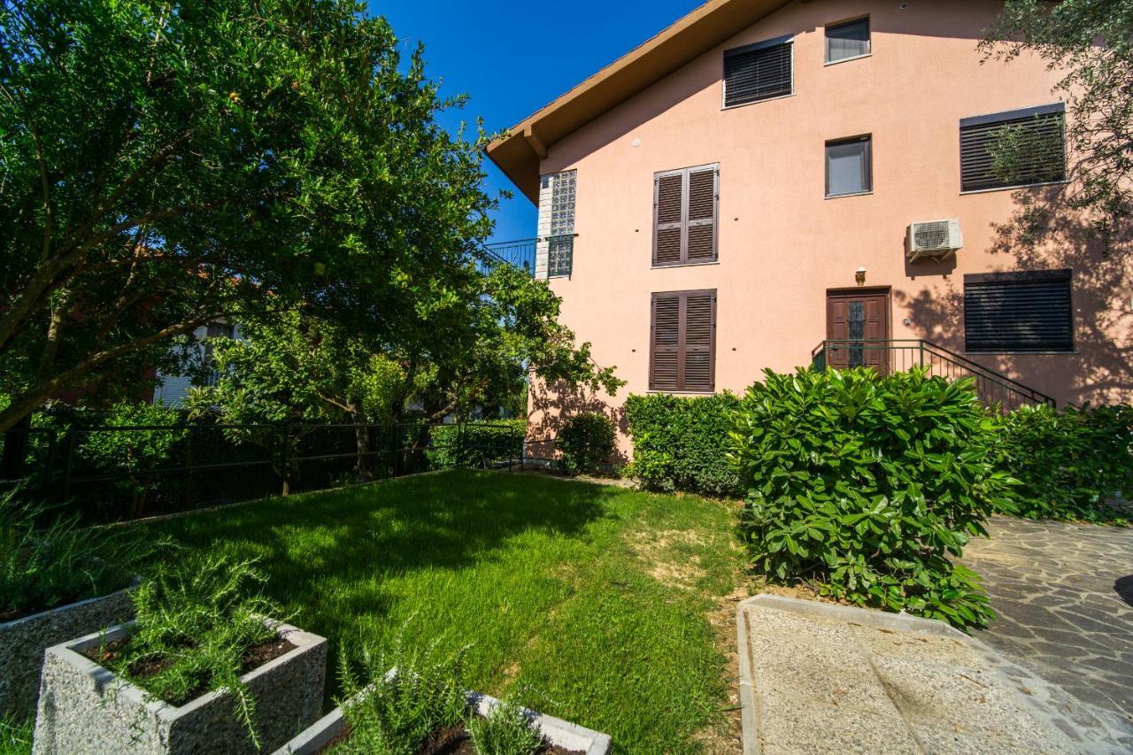 Apartments Sara 7, 8, 9 Portoroz Exterior photo